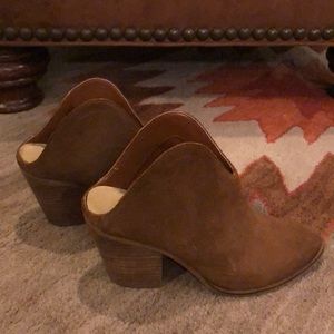 Chinese Laundry Suede Booties - 6.5